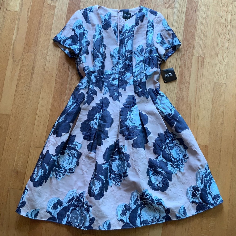 NWT BIGIO collection Sz 10 pink/Blue Floral Midi Dress‎